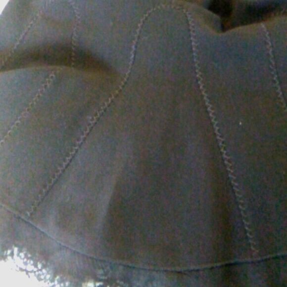 Elie Tahari Black Gusseted Full Skirt - Picture 8 of 14